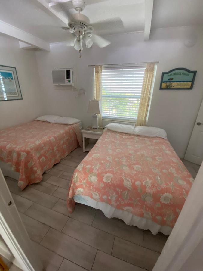 Tropical Winds Beachfront Motel And Cottages Sanibel Exterior photo